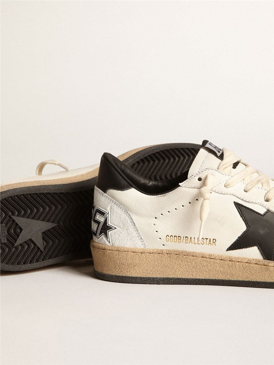 MEN'S BALL STAR IN WHITE NAPPA WITH BLACK STAR