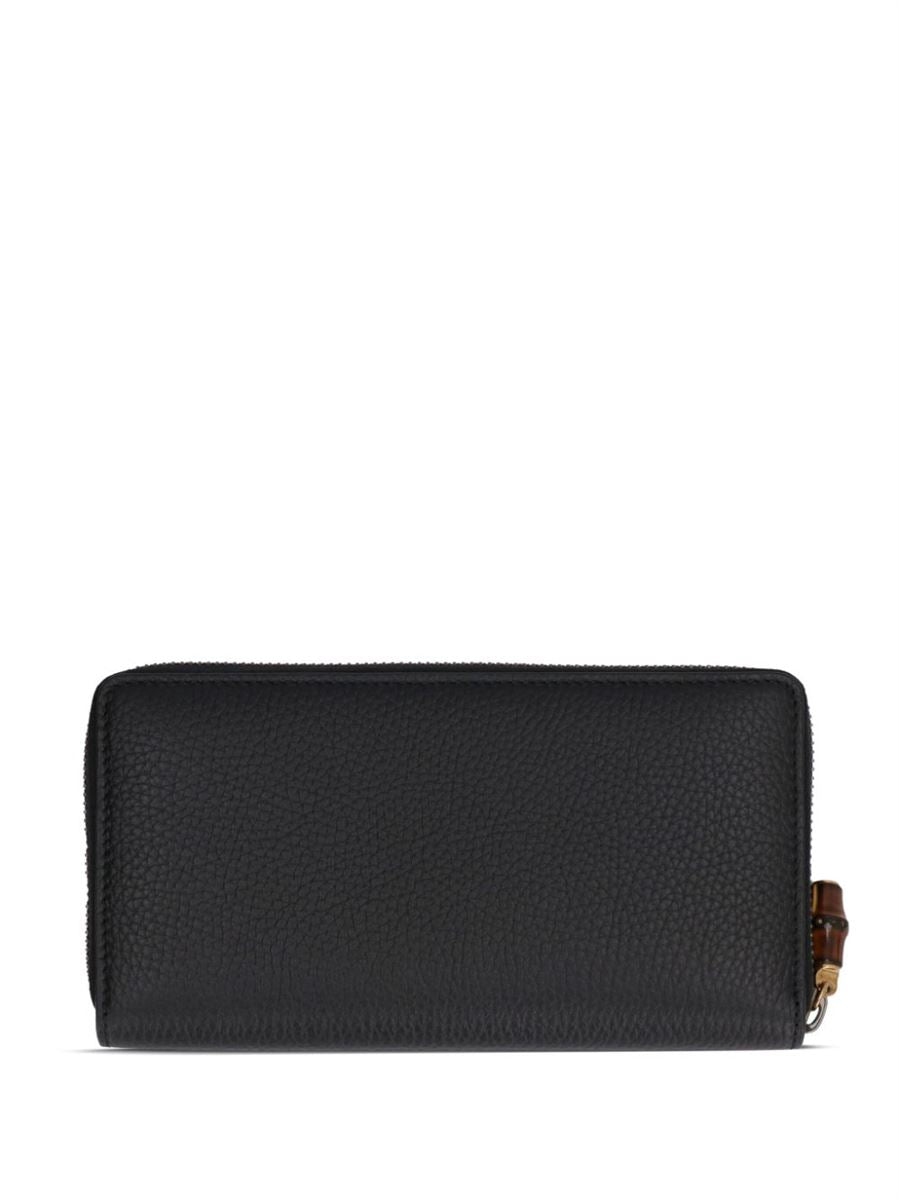 CALF-LEATHER ZIP-FASTENING WALLET