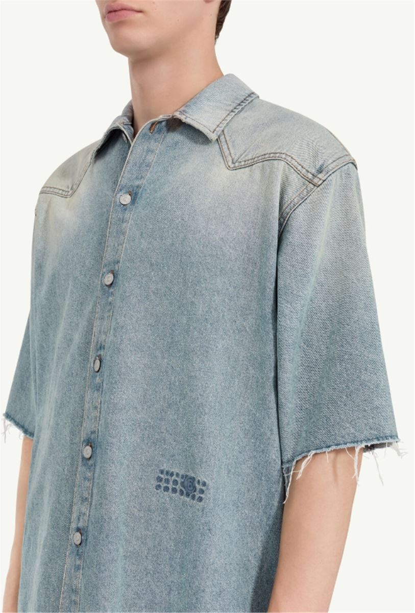 DENIM SHORT SLEEVE SHIRT