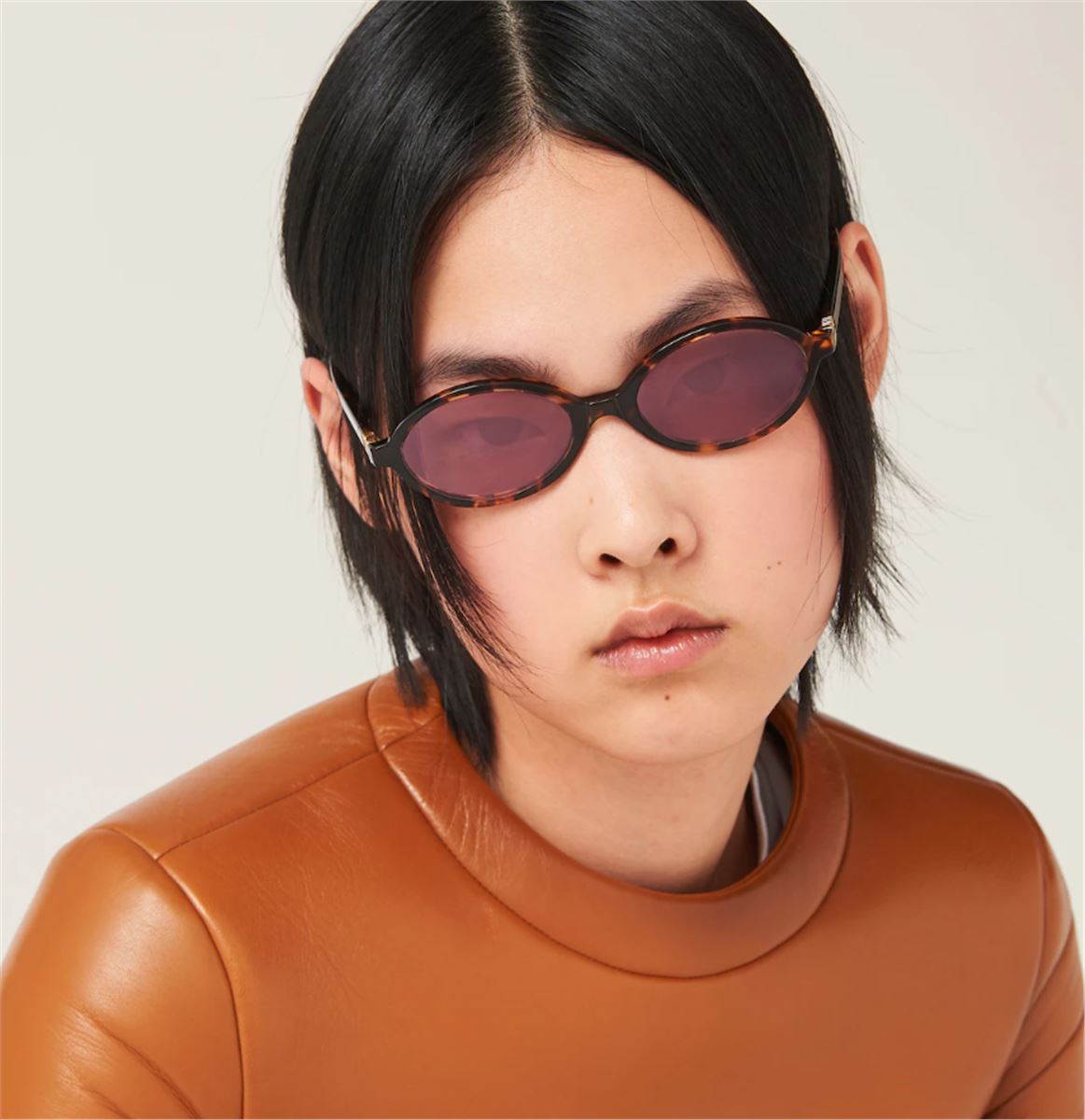 MIU REGARD SUNGLASSES