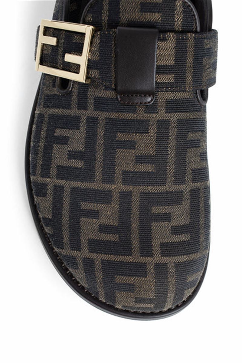 FEEL MULES FENDI