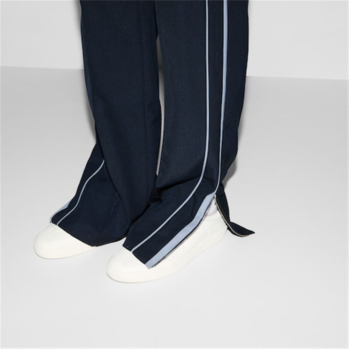 EMBROIDERED WOOL TWILL PANT