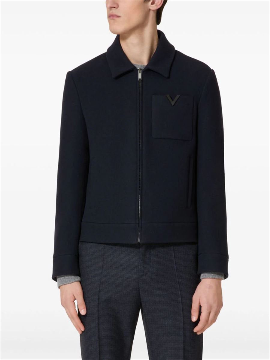 WOOL JACKET WITH V DETAIL