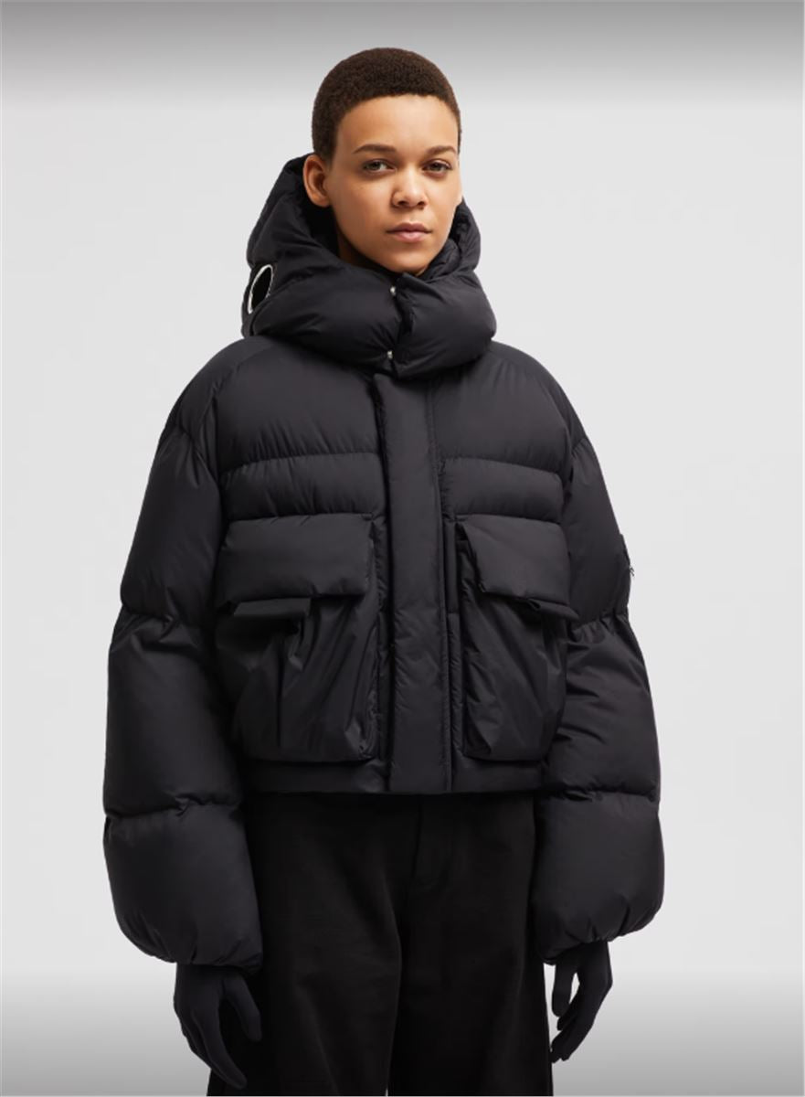 MONCLER X WILLOW SMITH KAR HOODED SHORT DOWN JACKET