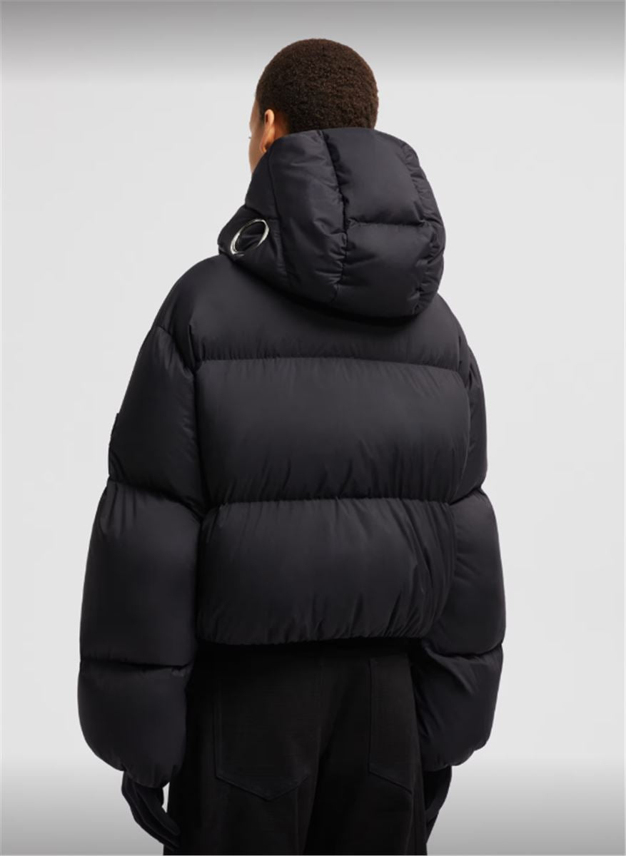 MONCLER X WILLOW SMITH KAR HOODED SHORT DOWN JACKET