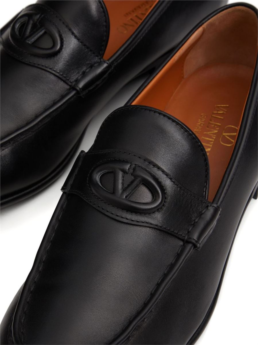 VLOGO SIGNATURE LEATHER LOAFERS VALENTINO