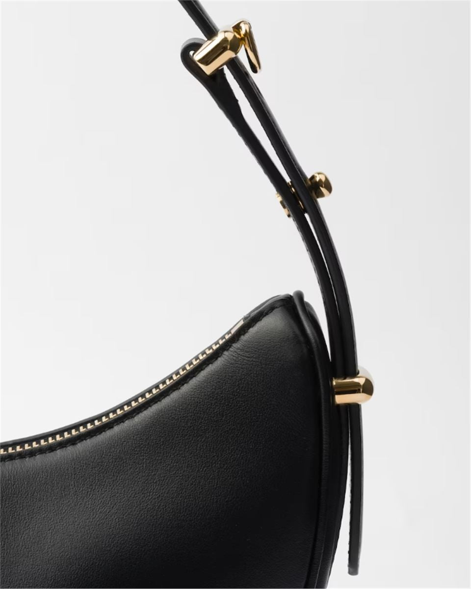 ARQUÉ SMALL LEATHER SHOULDER BAG